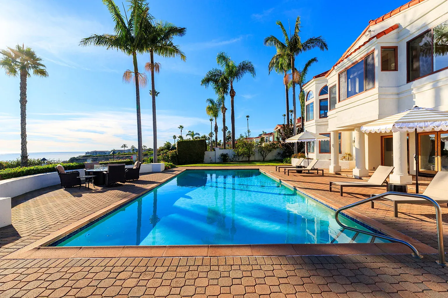 Oceanfront pool and patio overlooking the Pacific